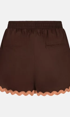 Alternative view of Short Jenna | Brown